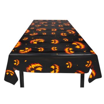 Skrämmande svart Halloween pumpa plastduk - 180x120 cm