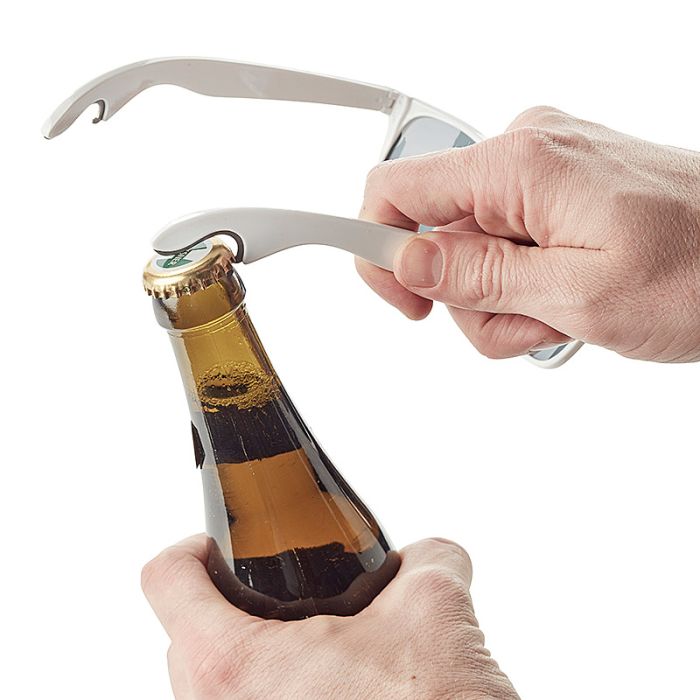 Glasögon flasköppnare