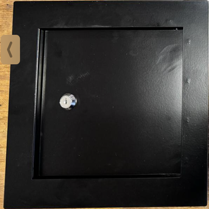 Liten lucka till boxmaskin