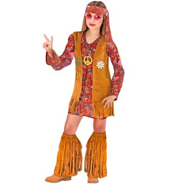 Hippieklänning med väst och stövelöverdrag