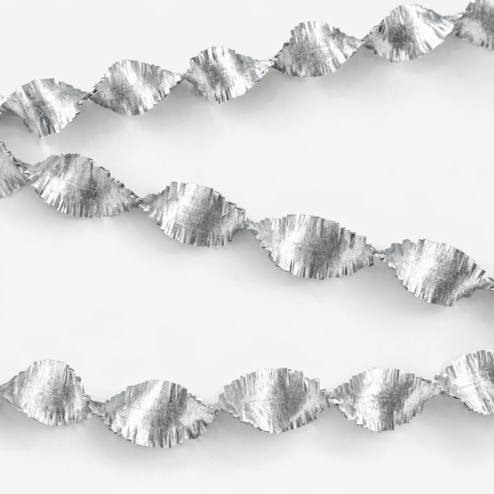 Sølv crepe streamer guirlande - 24 meter
