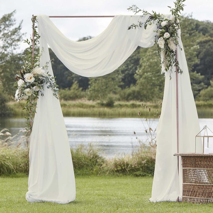 Vitt Gardin - 2 x 6,2 meter