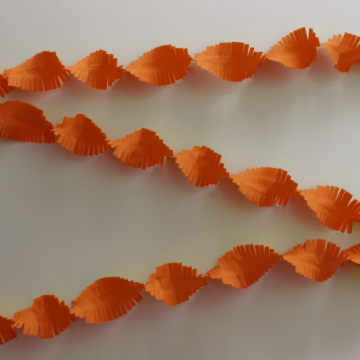 Flossad Orange Crepe Streamer - 24 meter