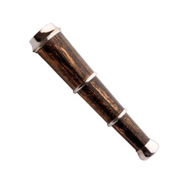 Träfärgad teleskopkikare