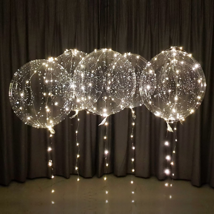 5x LED-ballong 50 cm - vit ljusslinga 5 m