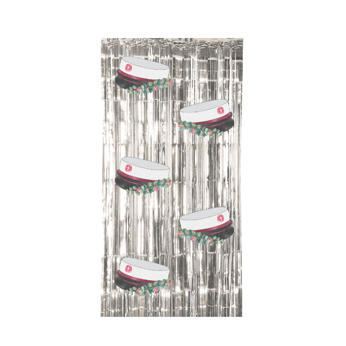 Silver glittrande draperi m. röd studentmössa 90x250 cm